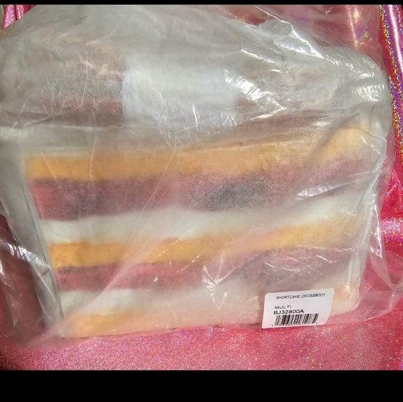 Betsey Johnson Strawberry Shortcake Crossbody Purse NWT! - Picture 7 of 10